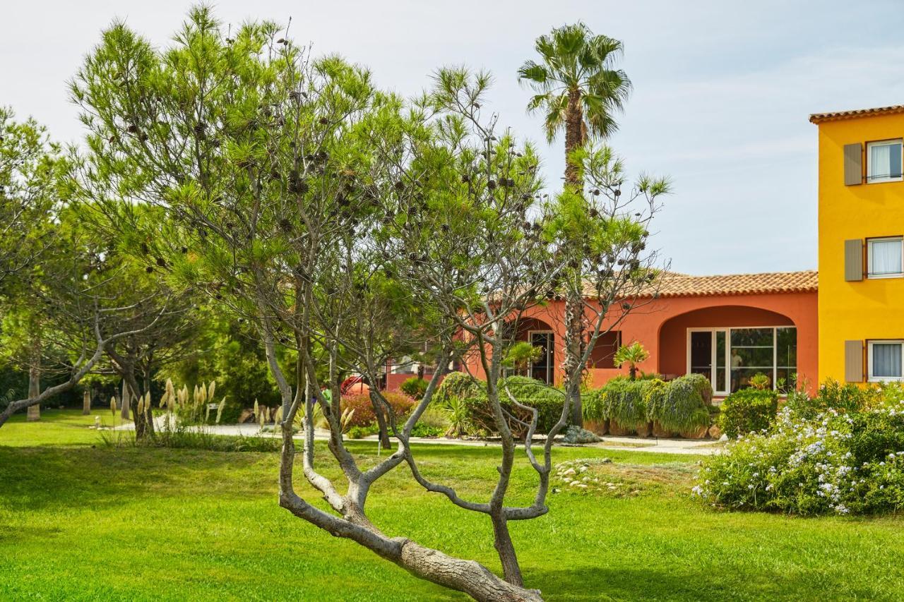 Ibis Thalassa Hyeres Plage Esterno foto